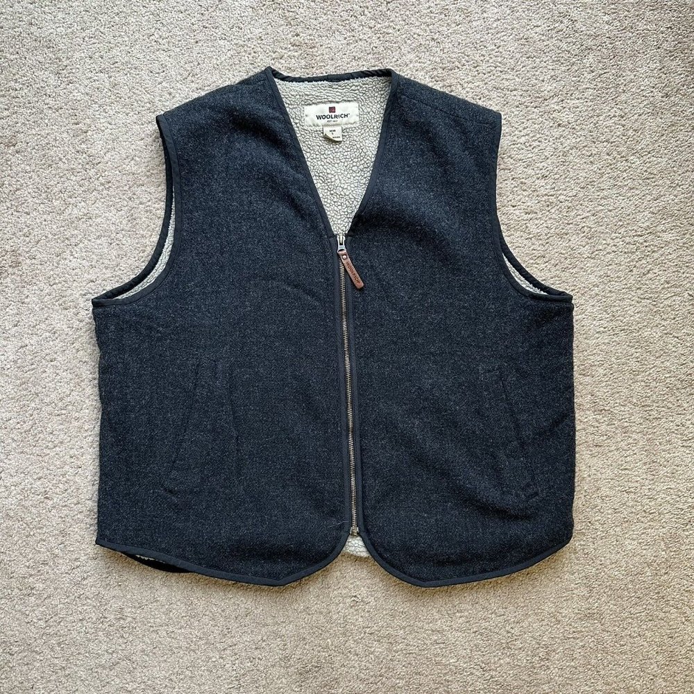 Woolrich Sherpa Lined Vest Men's Sz Large Gray Full Zip Wool/Nylon Blend Pockets